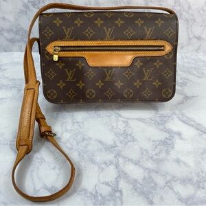 Louis Vuitton Vintage Saint Germaine Crossbody ✨Super Clean Pockets✨